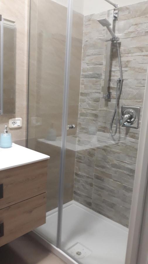Ze-Vi Home Santa Flavia Bagian luar foto